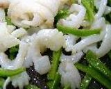 ふわふわ鶏団子と烏賊のオイスターソース炒め作り方11写真