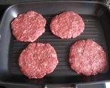 夏の休日ランチはこれ！自家製ハンバーガー作り方7写真