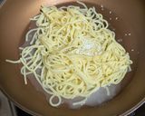 シンプル簡単！目玉焼き乗せチーズパスタ作り方2写真