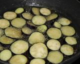 冷やして美味い！揚げ茄子のピリ辛甘酢煮♪作り方2写真