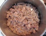週末にオヤジが作る牛スジの肉じゃが作り方1写真