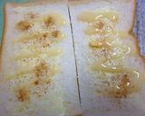 ＊チェリーとチーズと練乳のトースト＊作り方1写真