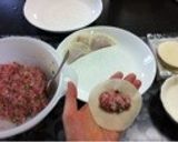 豚肉ぎっしり！中国本場の水餃子作り方2写真