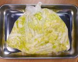 蒸し鶏白菜えのきの♪梅おかかポン酢和え🤭作り方1写真
