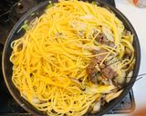 超具沢山！しめじとえのきのすき焼きパスタ作り方6写真
