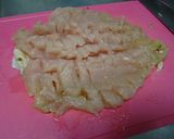 鶏むね肉でニンジンチーズ入りチキンロール作り方2写真