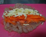 鶏むね肉でニンジンチーズ入りチキンロール作り方3写真