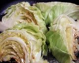 キャベツのバター蒸し焼き~ポン酢おかか~作り方3写真