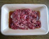 学校給食の牛肉とごぼうのソテー✽作り方1写真