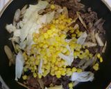 学校給食の牛肉とごぼうのソテー✽作り方5写真