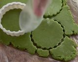 ポリ袋で簡単に米粉の型抜き抹茶クッキー作り方6写真