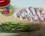 厚切り豚肉とアスパラのガリバタしょうゆ作り方2写真