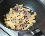 豚挽き肉と湯葉と春雨の炒めもの麻婆ソース作り方6写真