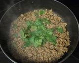 鶏ひき肉で生春巻き♡作り方2写真