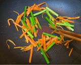 ご飯のお供に！豆腐皮の五香炒め作り方3写真