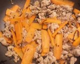 塩昆布・にんじん・豚肉だけの炒め物作り方3写真