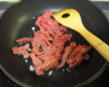 ☆牛肉としめじのあっさりしょう油炒め☆作り方3写真