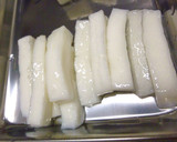はんぺんと夏野菜の胡麻もずく酢和え作り方2写真