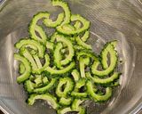 焼肉のたれで！ゴーヤとささみのごま油風味作り方1写真