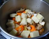 凍み豆腐と大根・人参のほっこり煮物作り方4写真