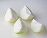 タマネギのレンジ蒸しカナッペ【JAさが】作り方1写真