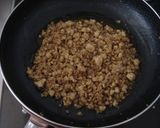 我が家の人気メニュー♪鶏そぼろ丼作り方2写真