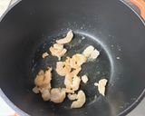 キャベツ消費！エビの旨塩ガーリック炒め作り方1写真