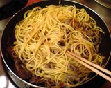 麺つゆ使って牛肉と牛蒡の和風スパ作り方5写真