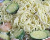 ズッキーニ･シメジ･海老のクリームパスタ作り方7写真