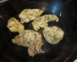 しっとり鶏胸肉の黒ゴマチーズピカタ☆作り方3写真