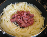 母の味♪じゃが芋のコンビーフ炒め作り方4写真