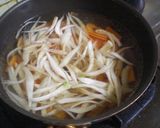 ムネ肉で節約♪マヨで食べる甘辛鶏ゴボウ作り方1写真