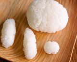 ＊キャラ弁＊　たれ耳うさちゃん♪作り方1写真
