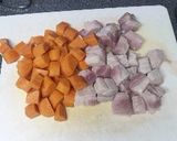 豚バラブロックとにんじんの煮物作り方2写真