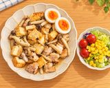 鶏肉と厚揚げ・しめじの炒め🍳作り方5写真
