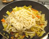 日本酒で野菜があま〜い蒸し焼きうどん作り方4写真