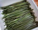 わらびの煮浸し、生姜風味作り方1写真