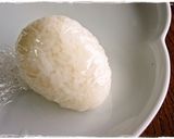 ＊キャラ弁＊　おにぎりで簡単アザラシ君★作り方1写真