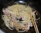 パパッと簡単♪豚肉と玉ねぎの和風パスタ作り方4写真