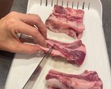 麹でやわらか♪豚スペアリブの甘辛焼き作り方1写真