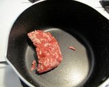 アスパラとえのきとひき肉の味噌汁作り方2写真