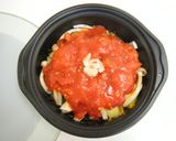 鶏もも肉トマト煮！ラクッカー（タジン鍋）作り方4写真