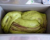 抹茶あん編み込みマーブルパン作り方11写真