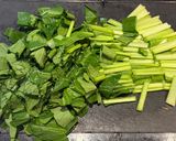 【副菜】栄養たっぷりツナと小松菜のごま塩昆布和え作り方1写真