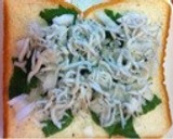 しらすと大葉の玉ねぎトースト☆チーズマヨ作り方3写真
