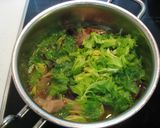 牛すじとドライトマトの煮込み作り方5写真