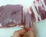 厚切り豚バラの、赤ワイン漬け焼き。作り方1写真
