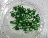 夏レシピ☆ねばとろさっぱりチキンのソテー作り方1写真