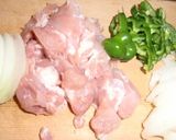 チキンと残り物野菜でオリーブオイルやき作り方2写真