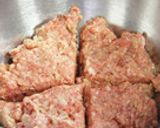 ケーキ型でー口サイズのハンバーグ作り方5写真